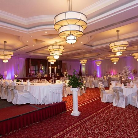 Hamlet Court Hotel Johnstown Bridge 외부 사진
