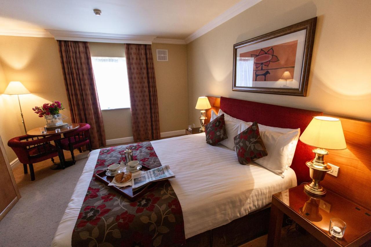 Hamlet Court Hotel Johnstown Bridge 외부 사진