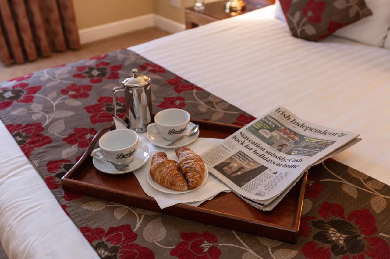 Hamlet Court Hotel Johnstown Bridge 외부 사진