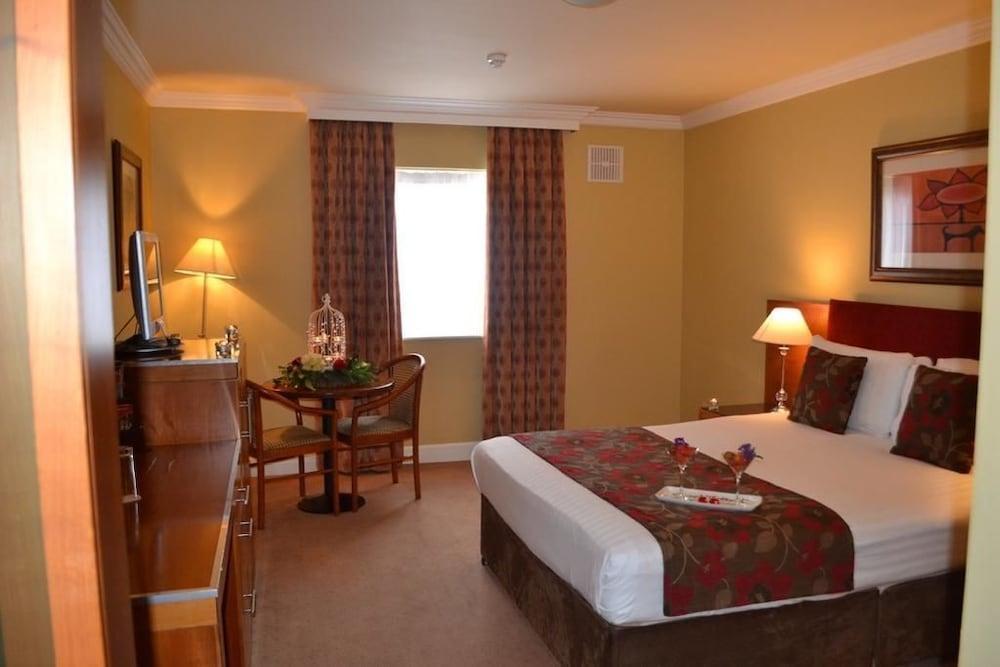 Hamlet Court Hotel Johnstown Bridge 외부 사진